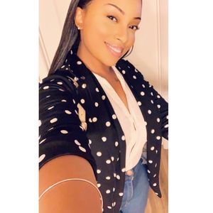 Meet your Posher, Ash-leigh